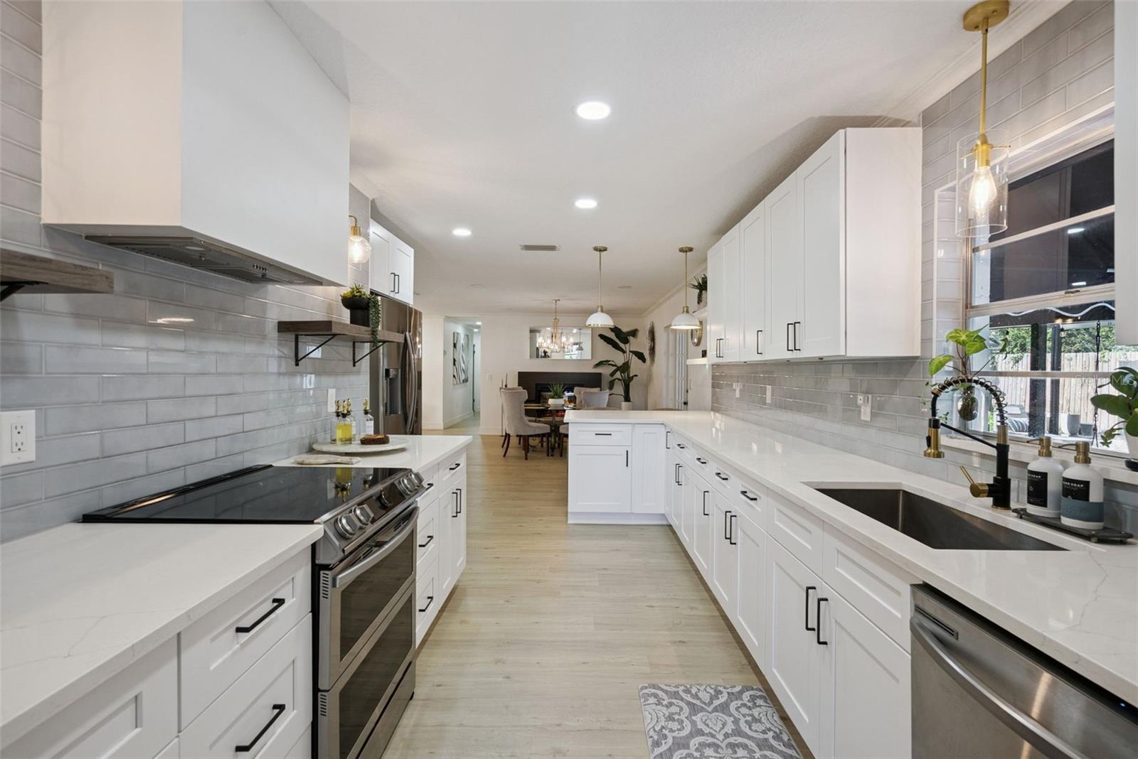 ANDERSON HEIGHTS - Residential