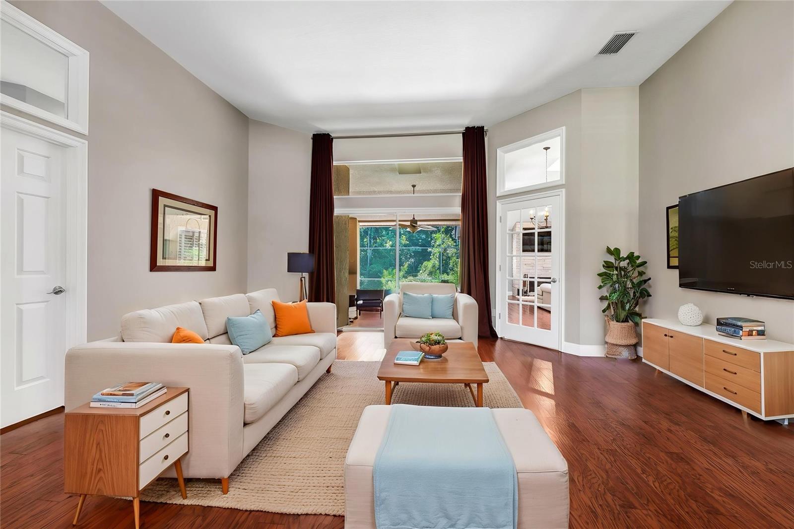 MAC KINLEYS MILL - Residential