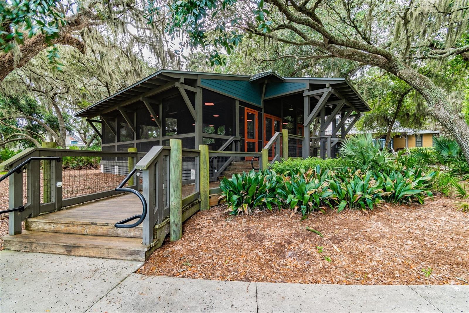FISHHAWK RANCH WEST PH 1B/1C - Residential