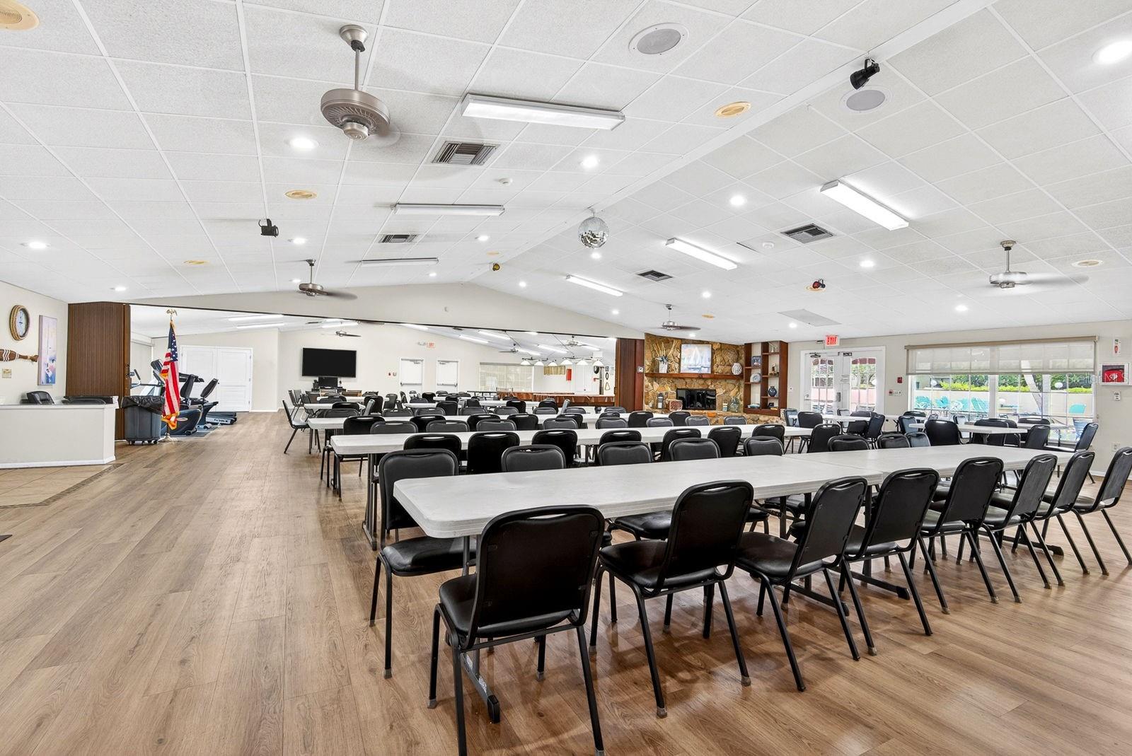 COUNTRY VILLAGE SEC 7 - Residential