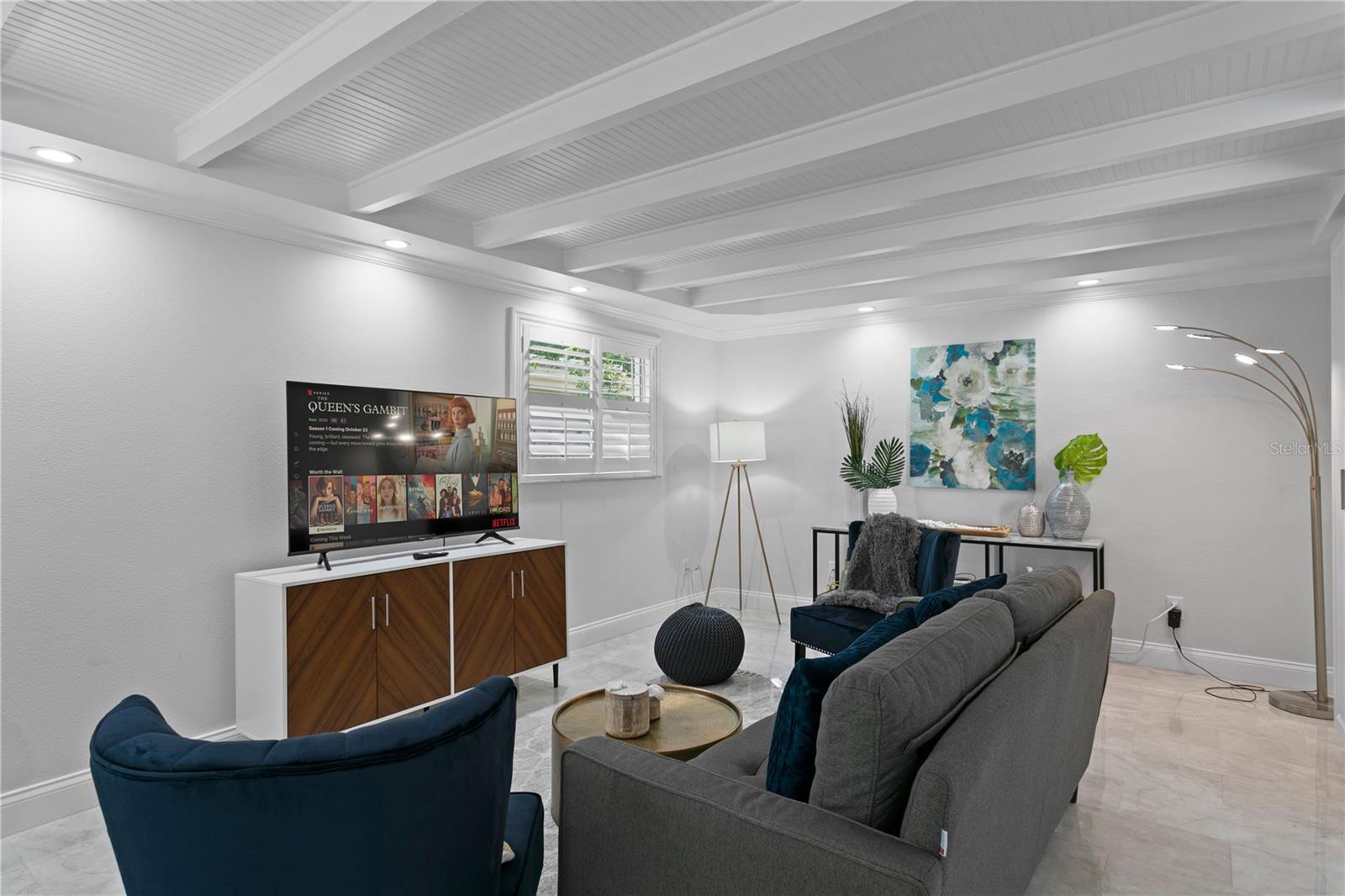 HENDERSON BEACH - Residential Lease