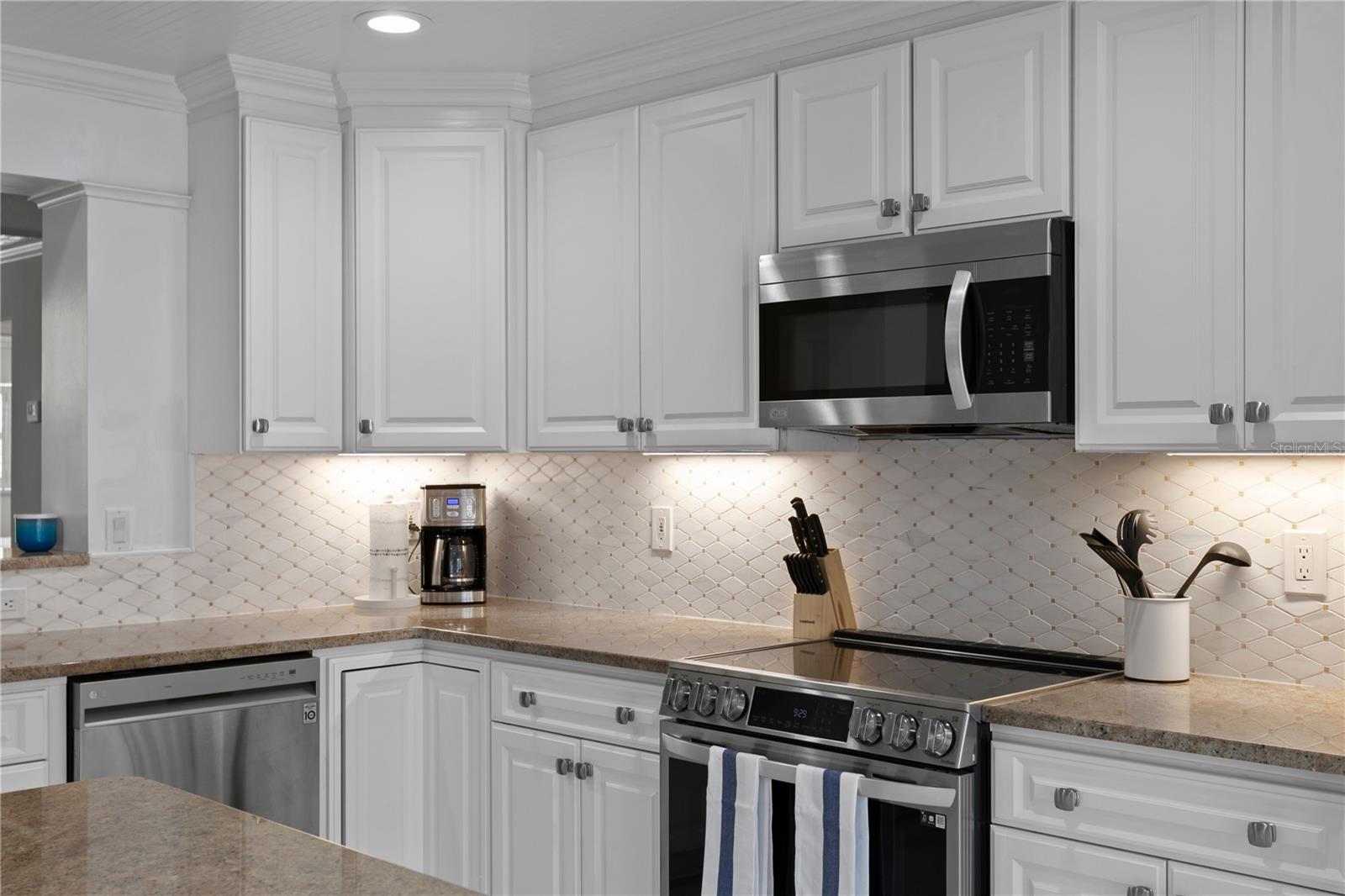 HENDERSON BEACH - Residential Lease