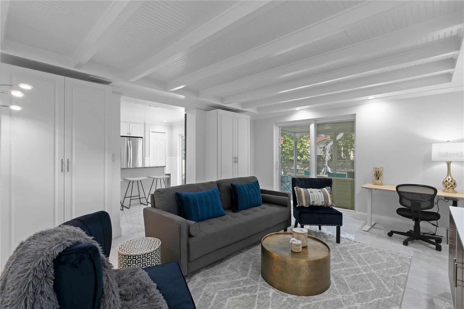 HENDERSON BEACH - Residential Lease