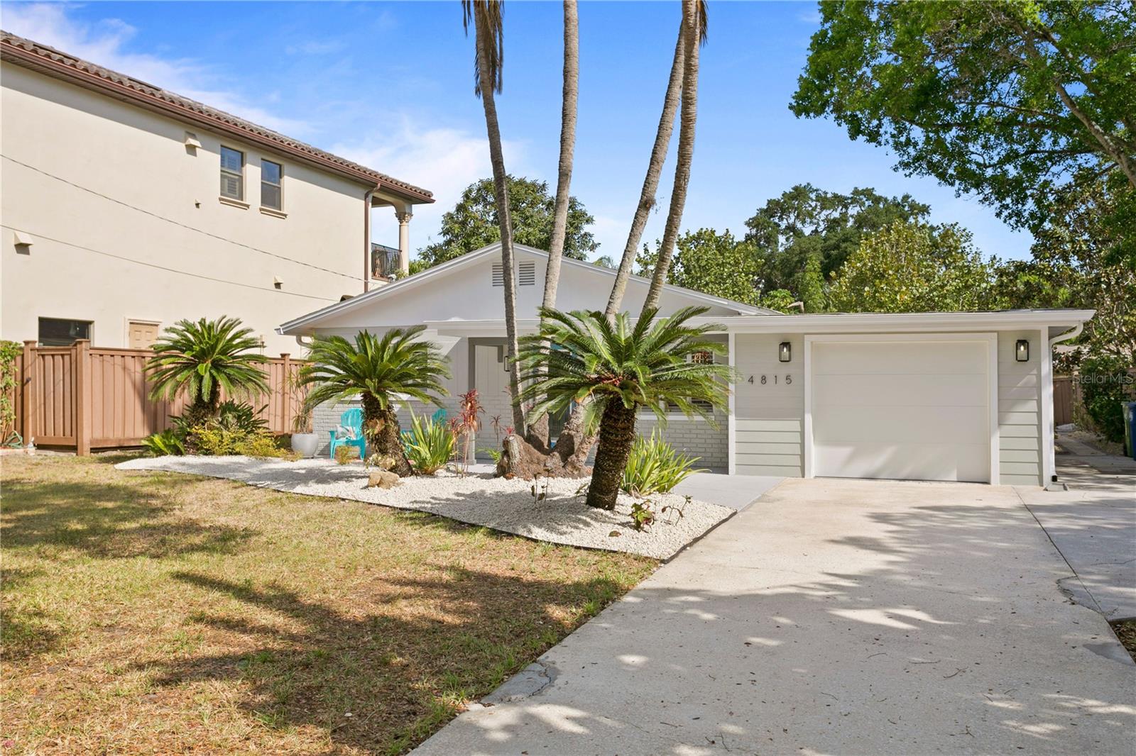 HENDERSON BEACH - Residential Lease