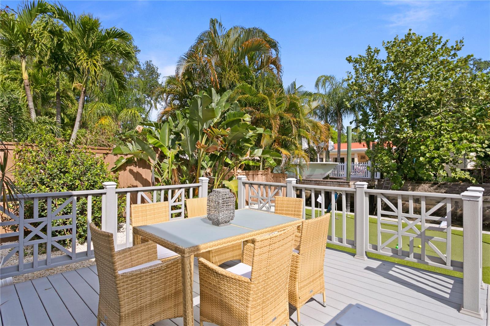 HENDERSON BEACH - Residential Lease