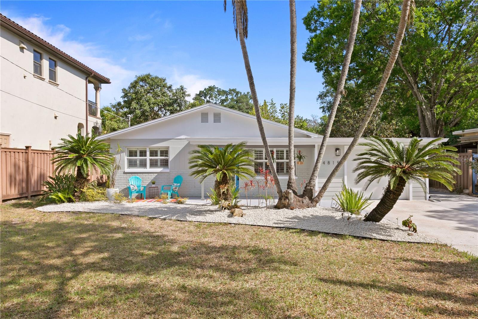 HENDERSON BEACH - Residential Lease