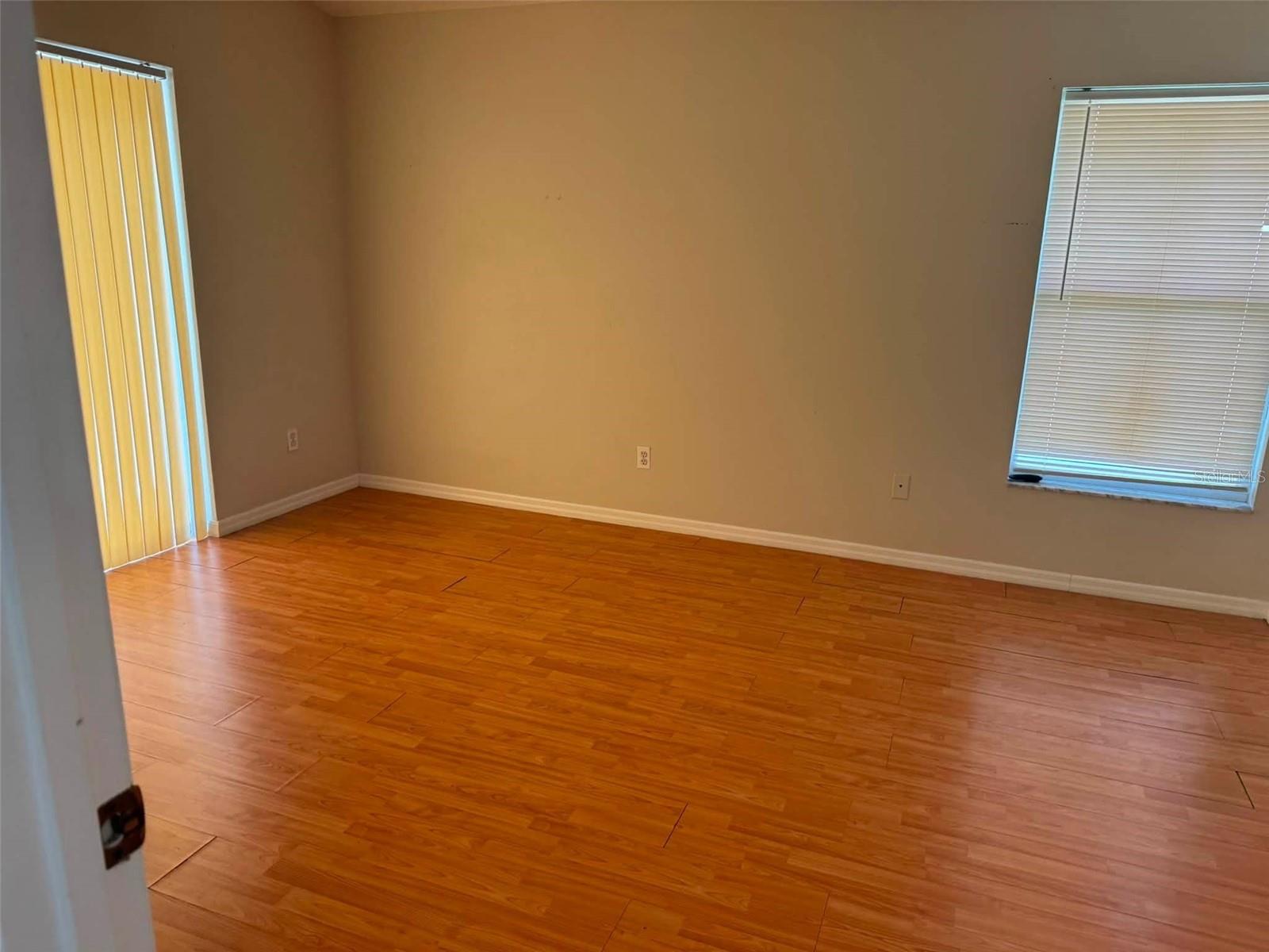 SOUTHCHASE PH 01A PRCL 02 - Residential Lease