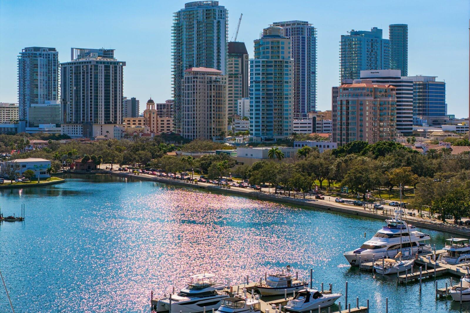 VINOY PLACE CONDO - Residential