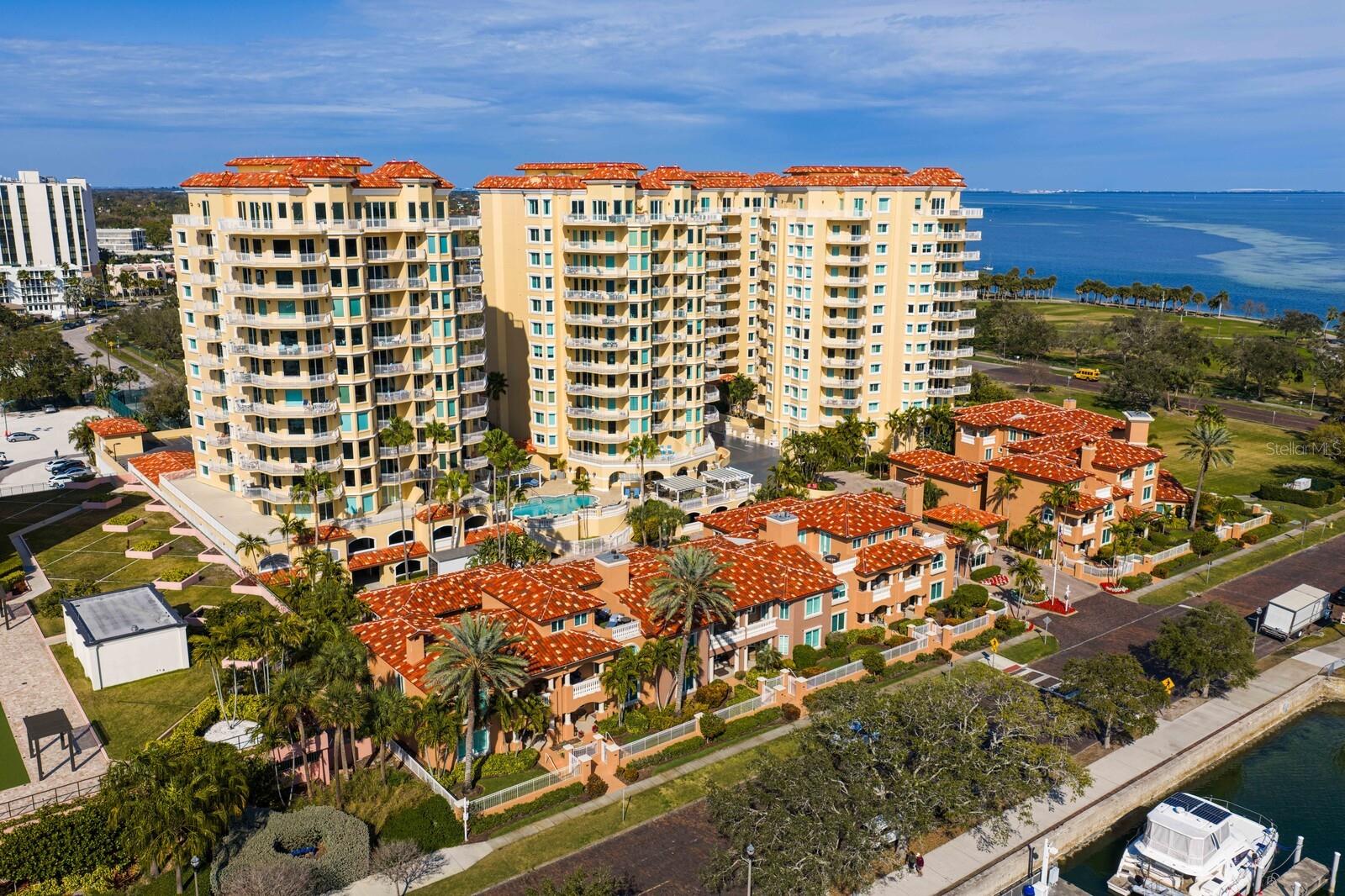 VINOY PLACE CONDO - Residential