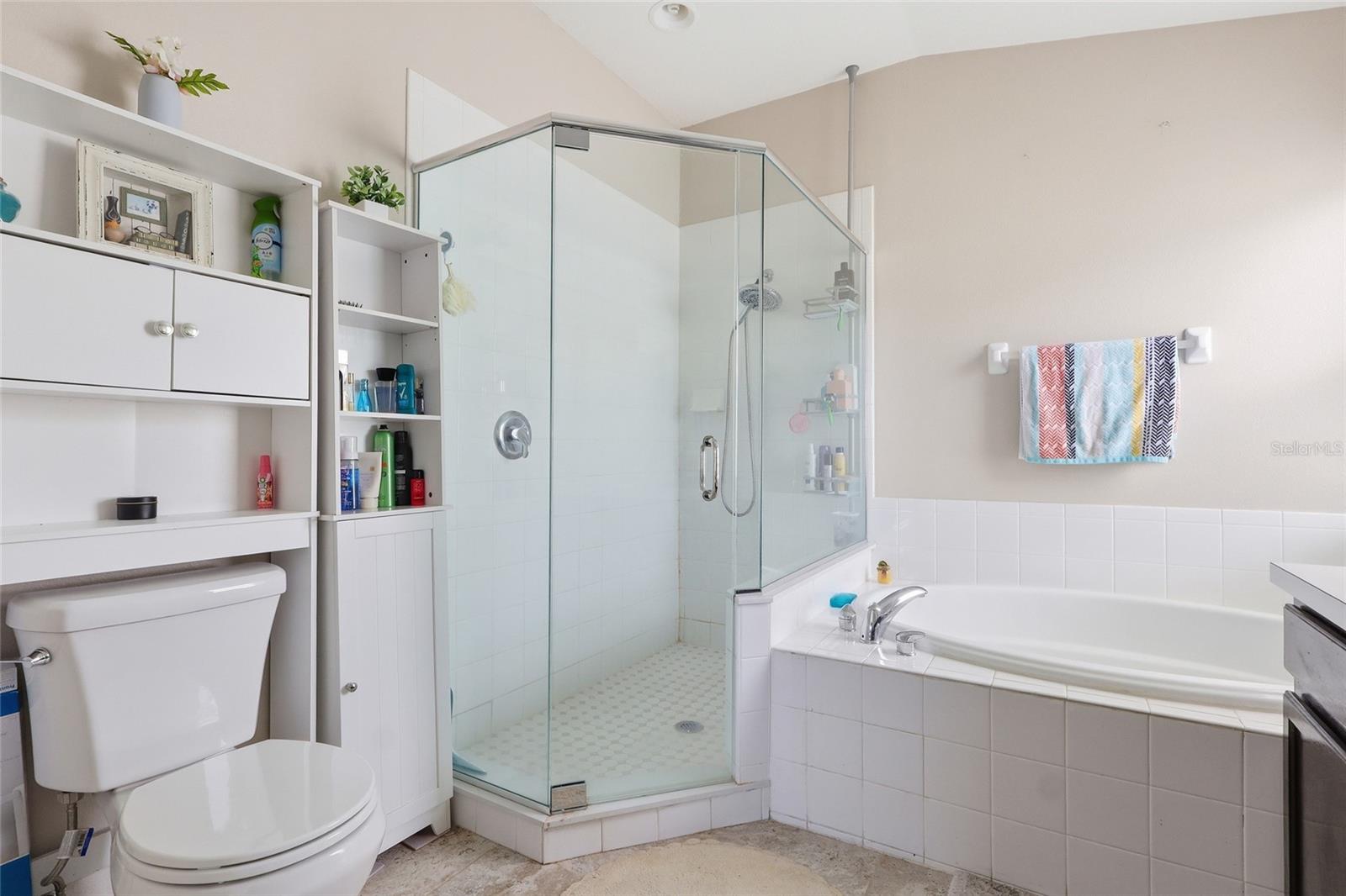 CARRIAGE POINTE PH 1 - Residential