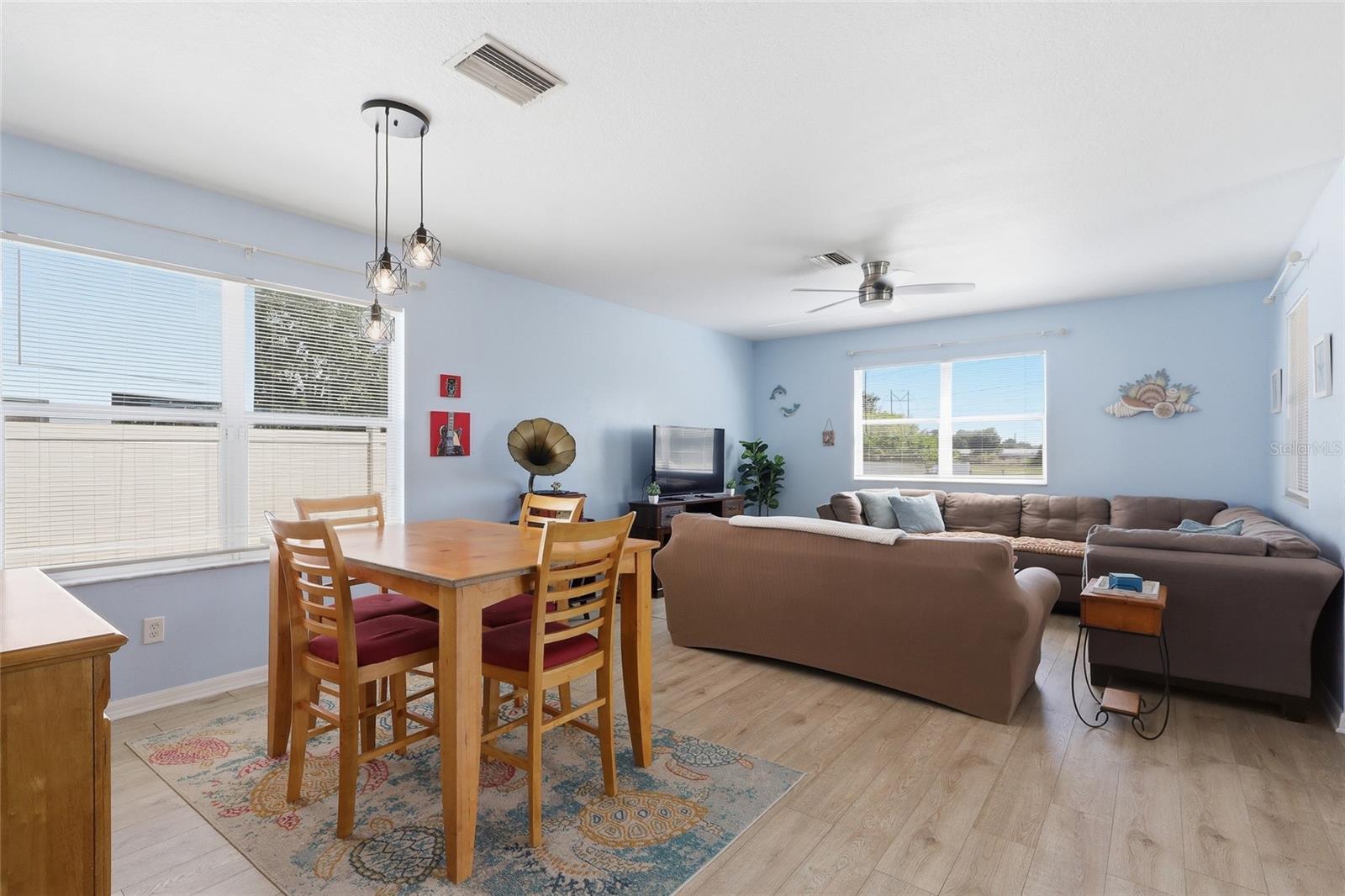 CARRIAGE POINTE PH 1 - Residential