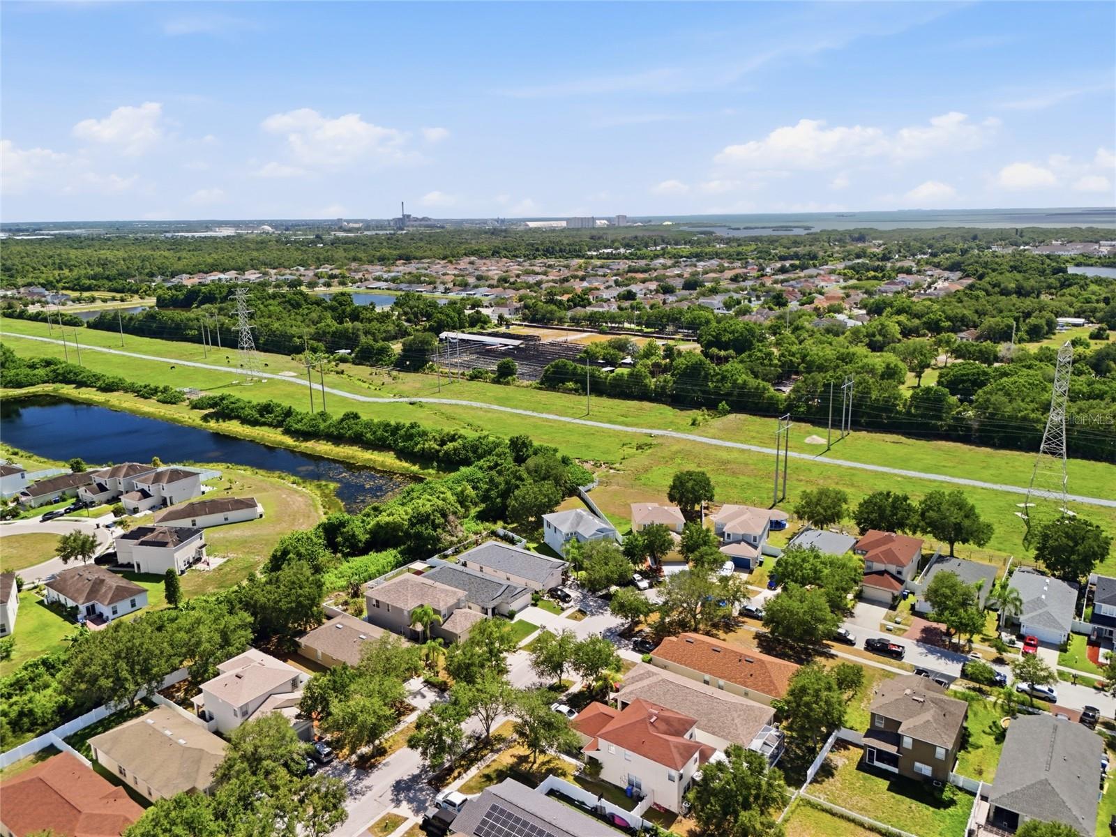CARRIAGE POINTE PH 1 - Residential
