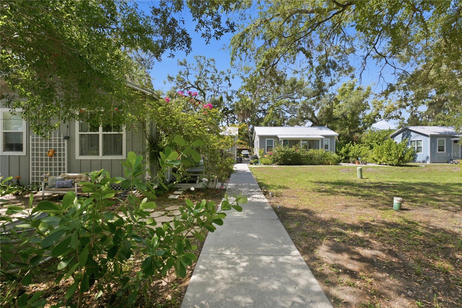 BRADEN COTTAGES - Residential
