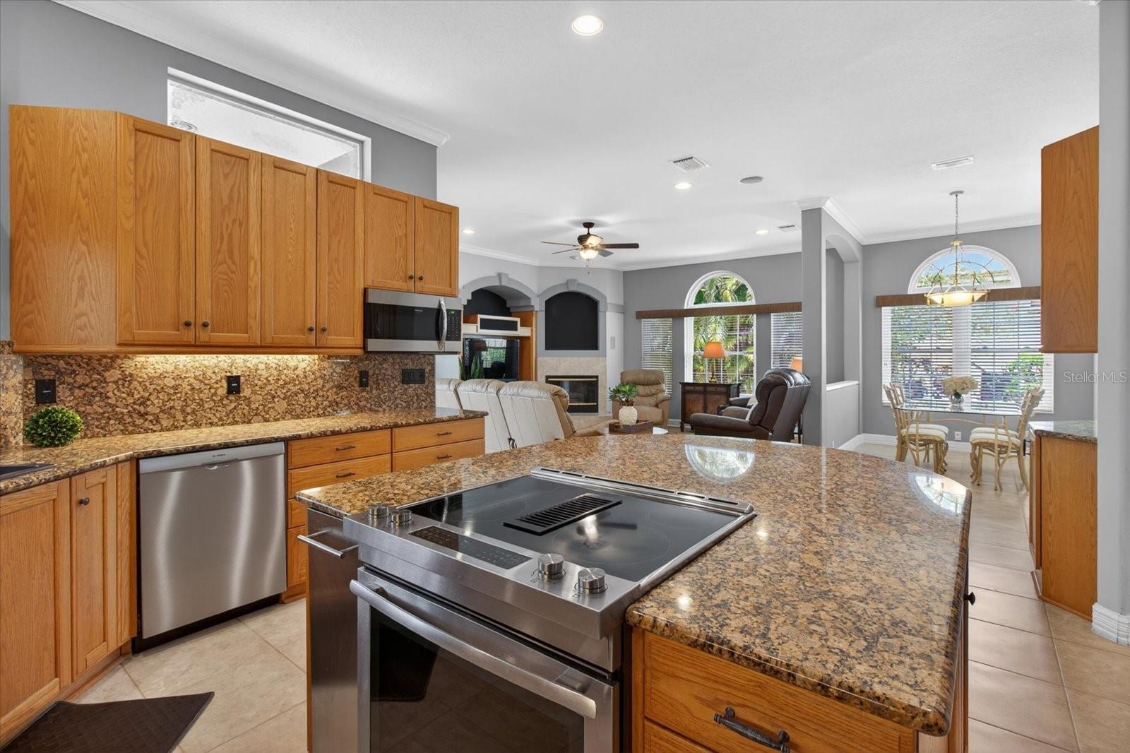 PRESIDENTS LANDING PH 5 - Residential