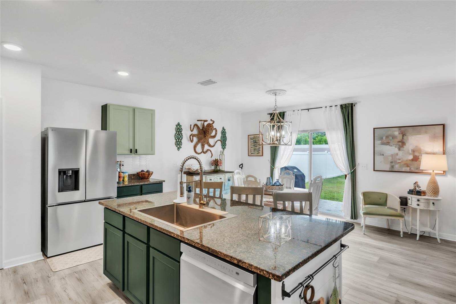 SILVERSTONE SOUTH - Residential