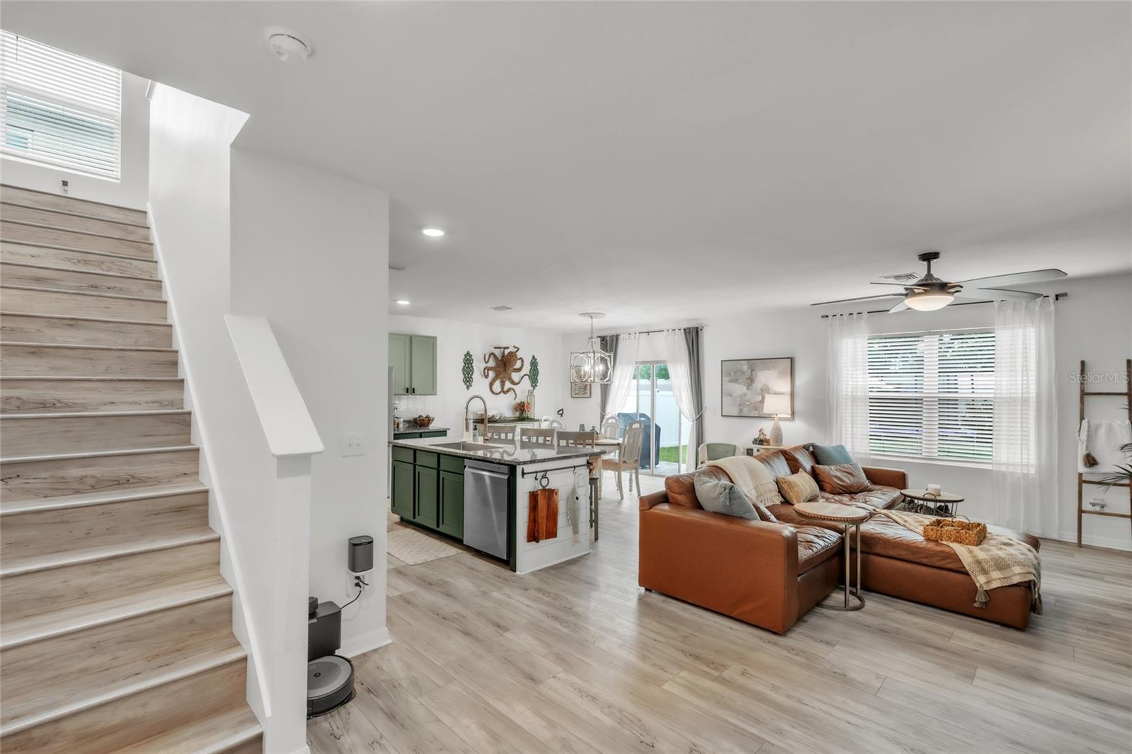 SILVERSTONE SOUTH - Residential