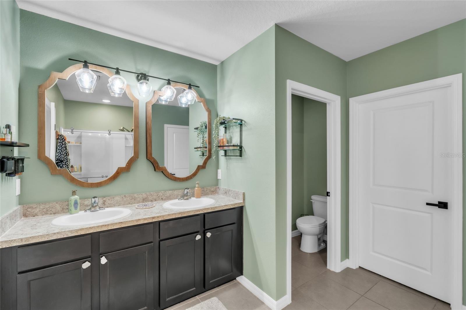 SILVERSTONE SOUTH - Residential