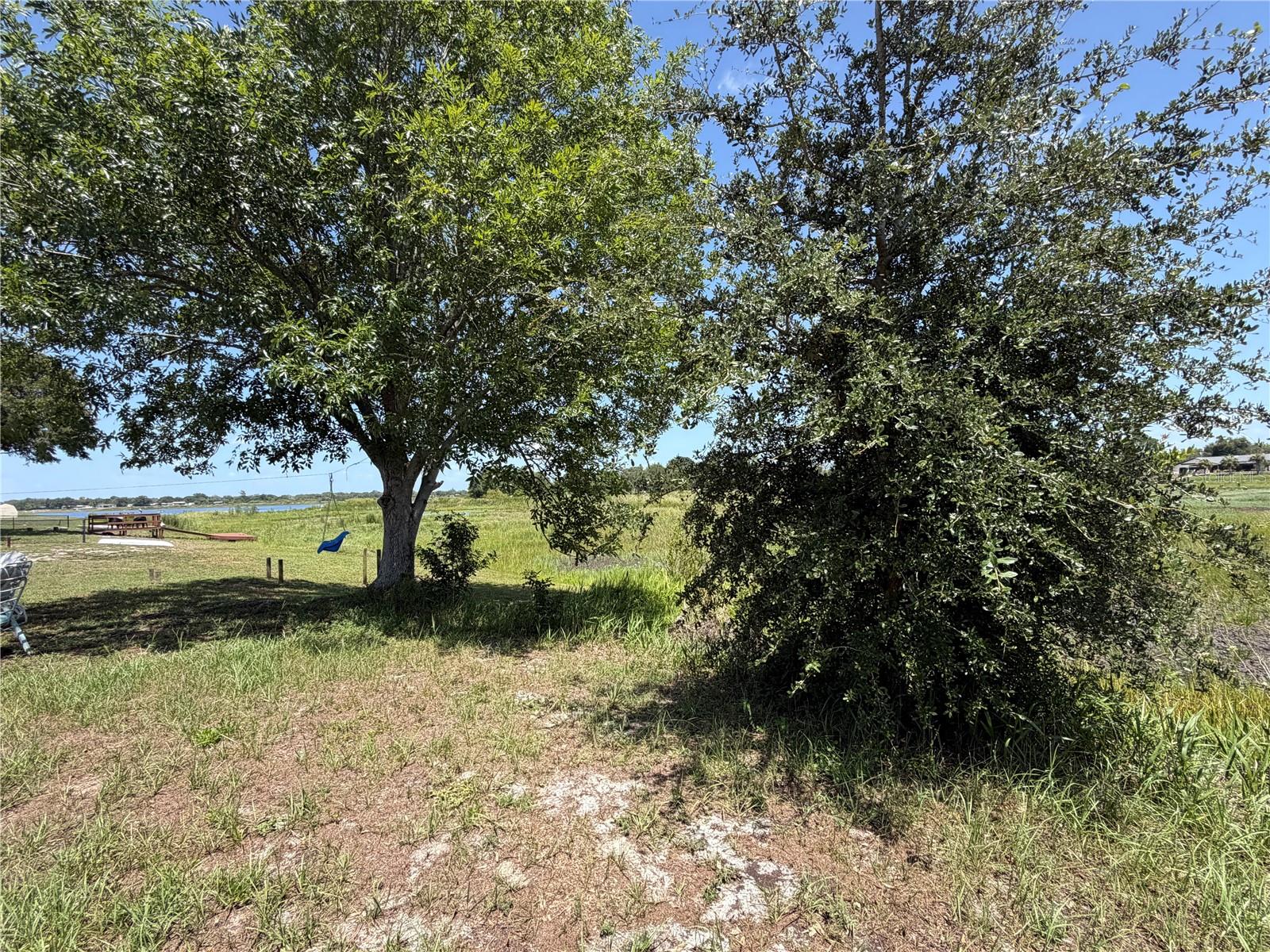 SPRING HILL - Land