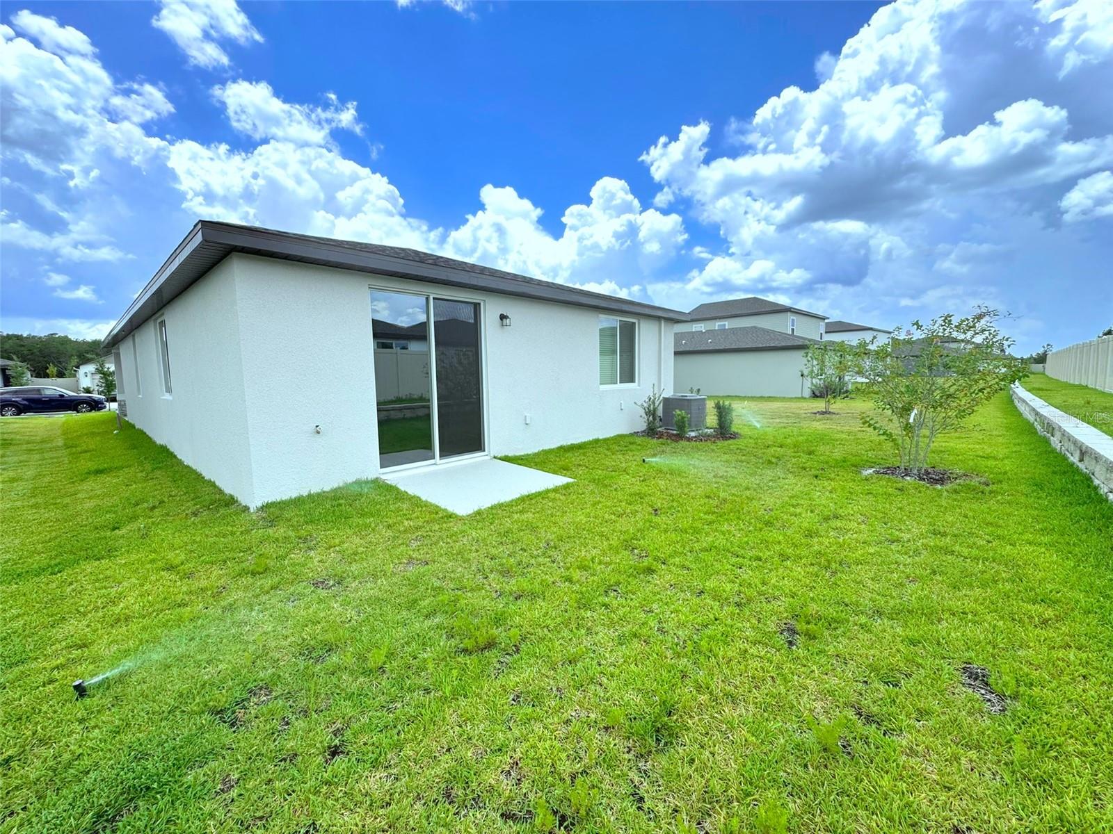 TWO RIVERS - Residential Lease