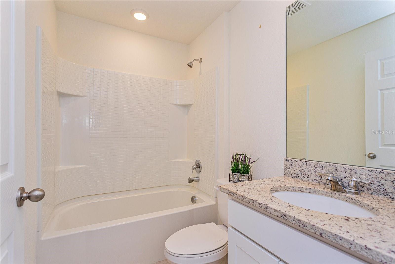 ALFORD OAKS - Residential
