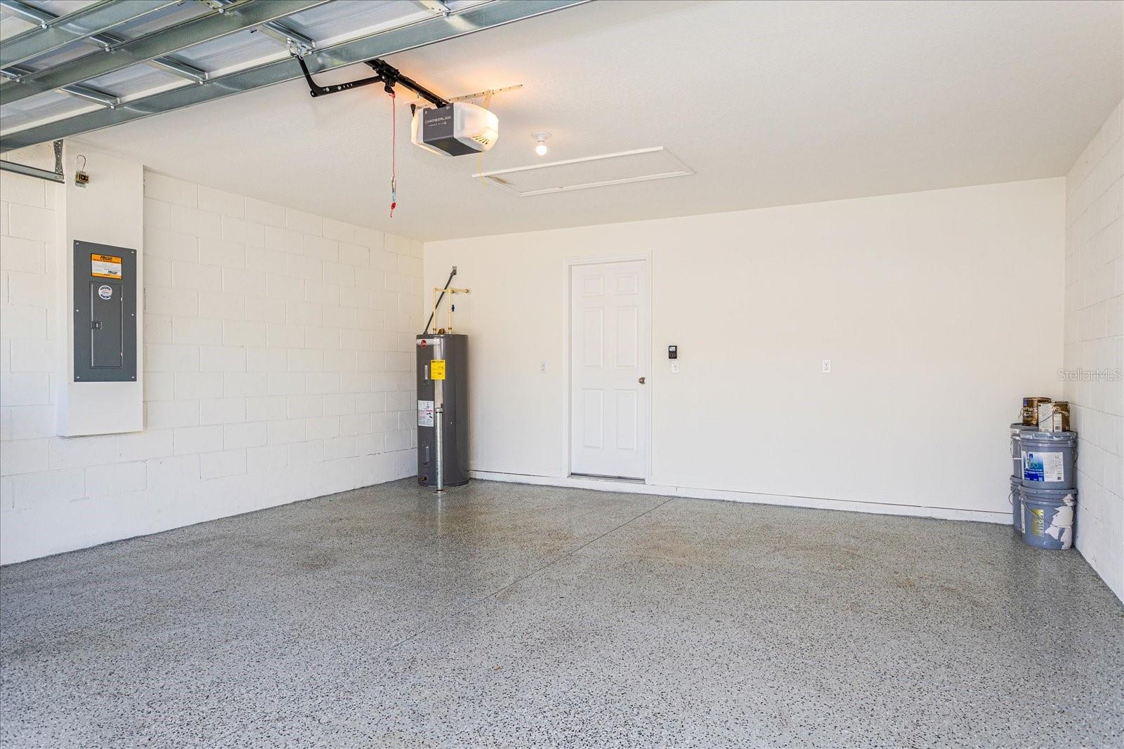 ALFORD OAKS - Residential