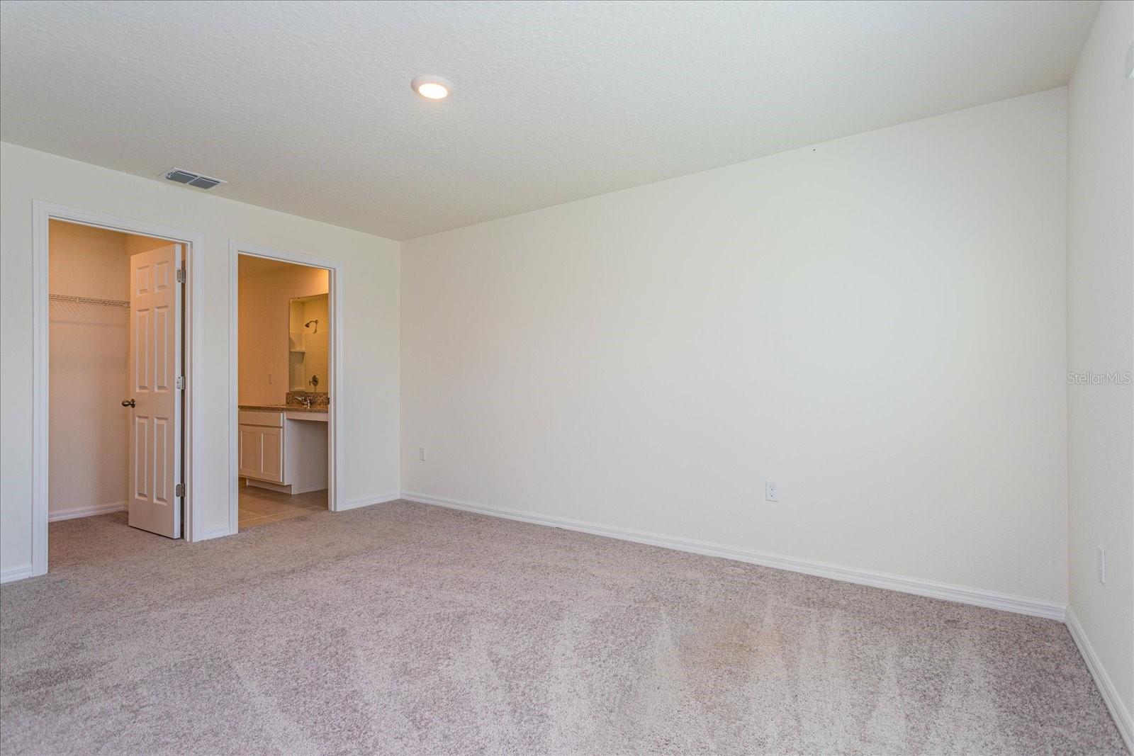 ALFORD OAKS - Residential