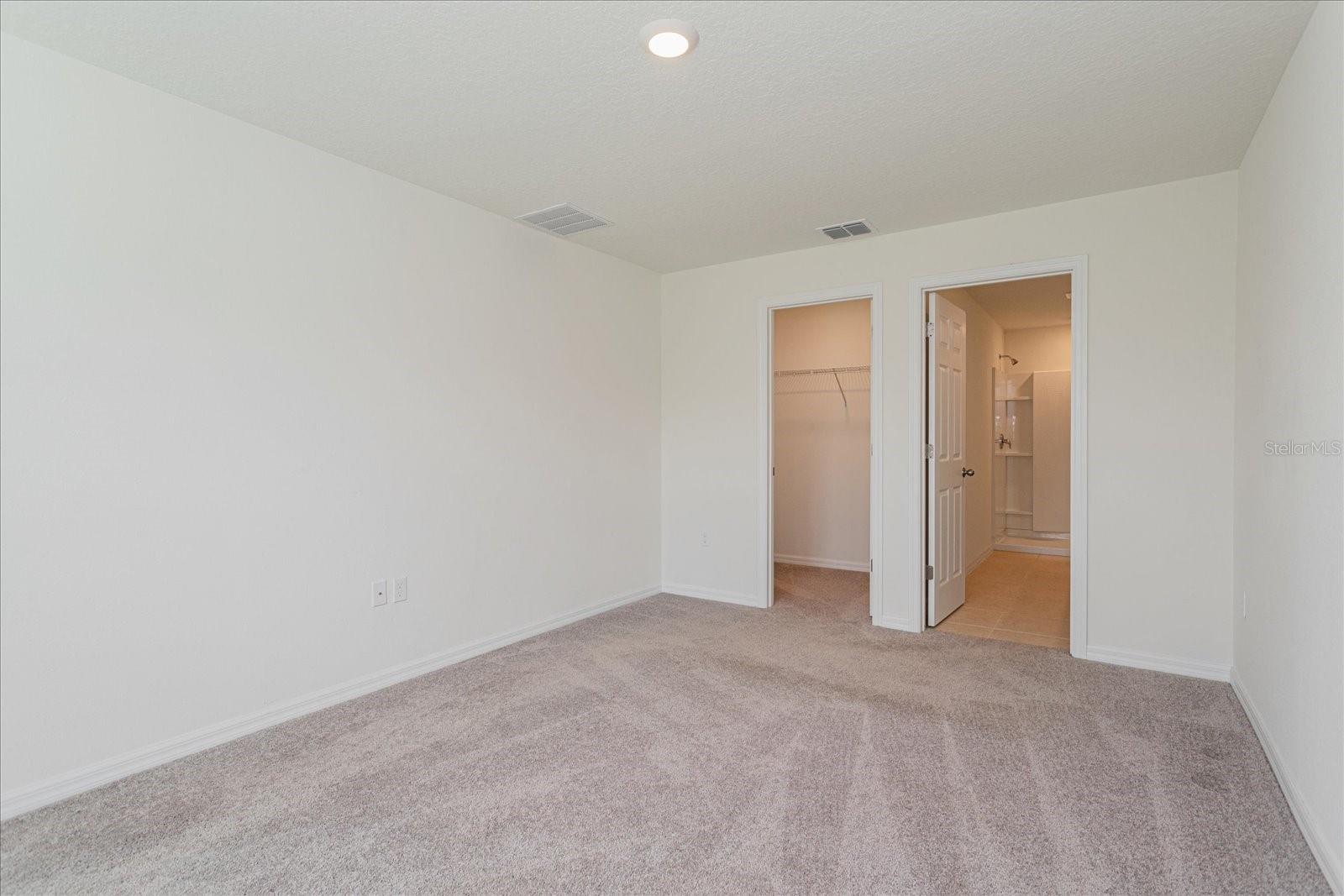 ALFORD OAKS - Residential