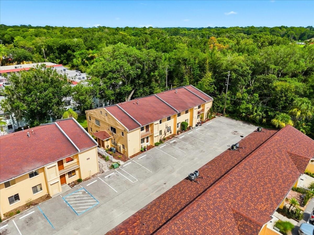 LAKE KIT - Residential