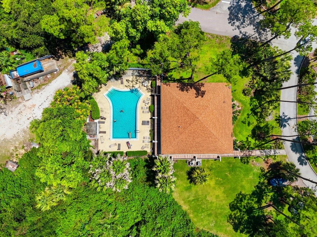 LAKE KIT - Residential