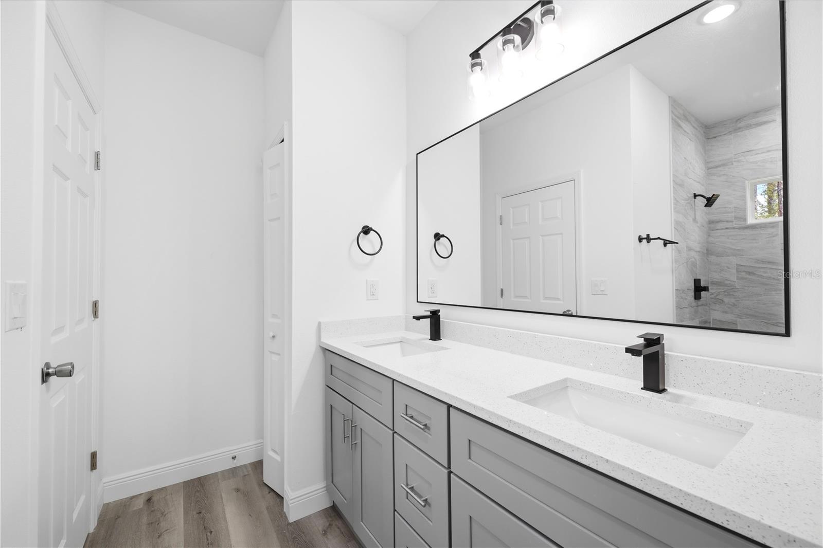 CITRUS SPGS UNIT 07 - Residential