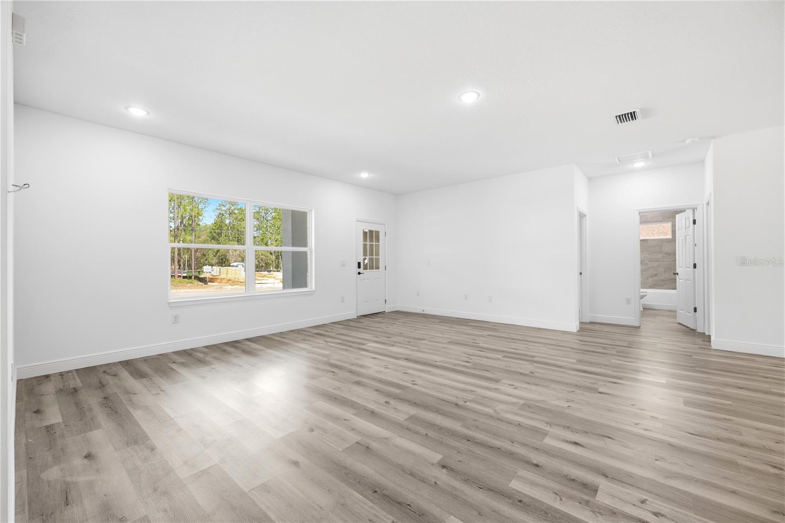 CITRUS SPGS UNIT 07 - Residential