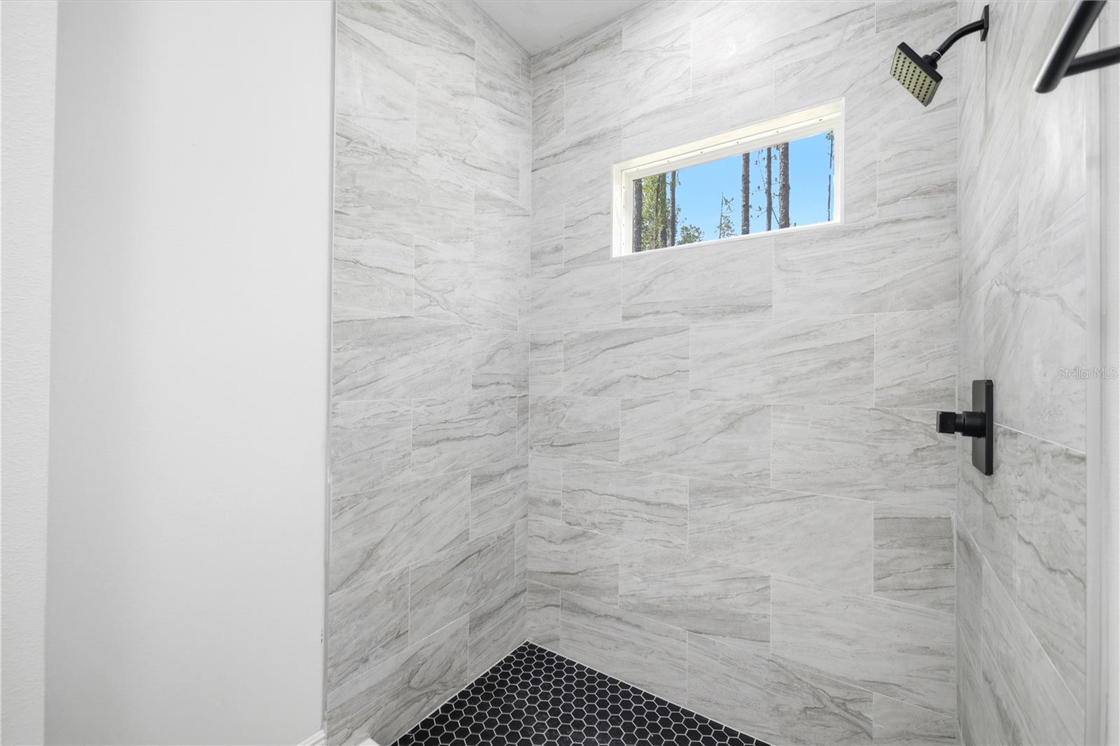 CITRUS SPGS UNIT 07 - Residential