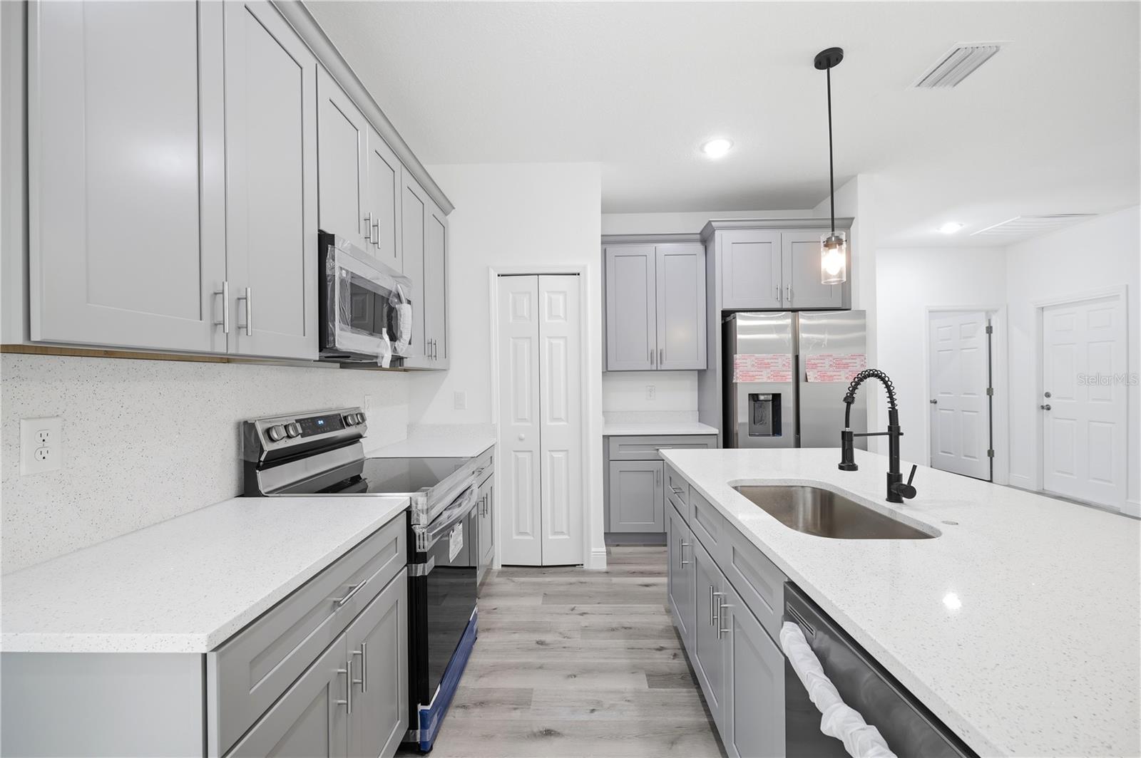 CITRUS SPGS UNIT 07 - Residential