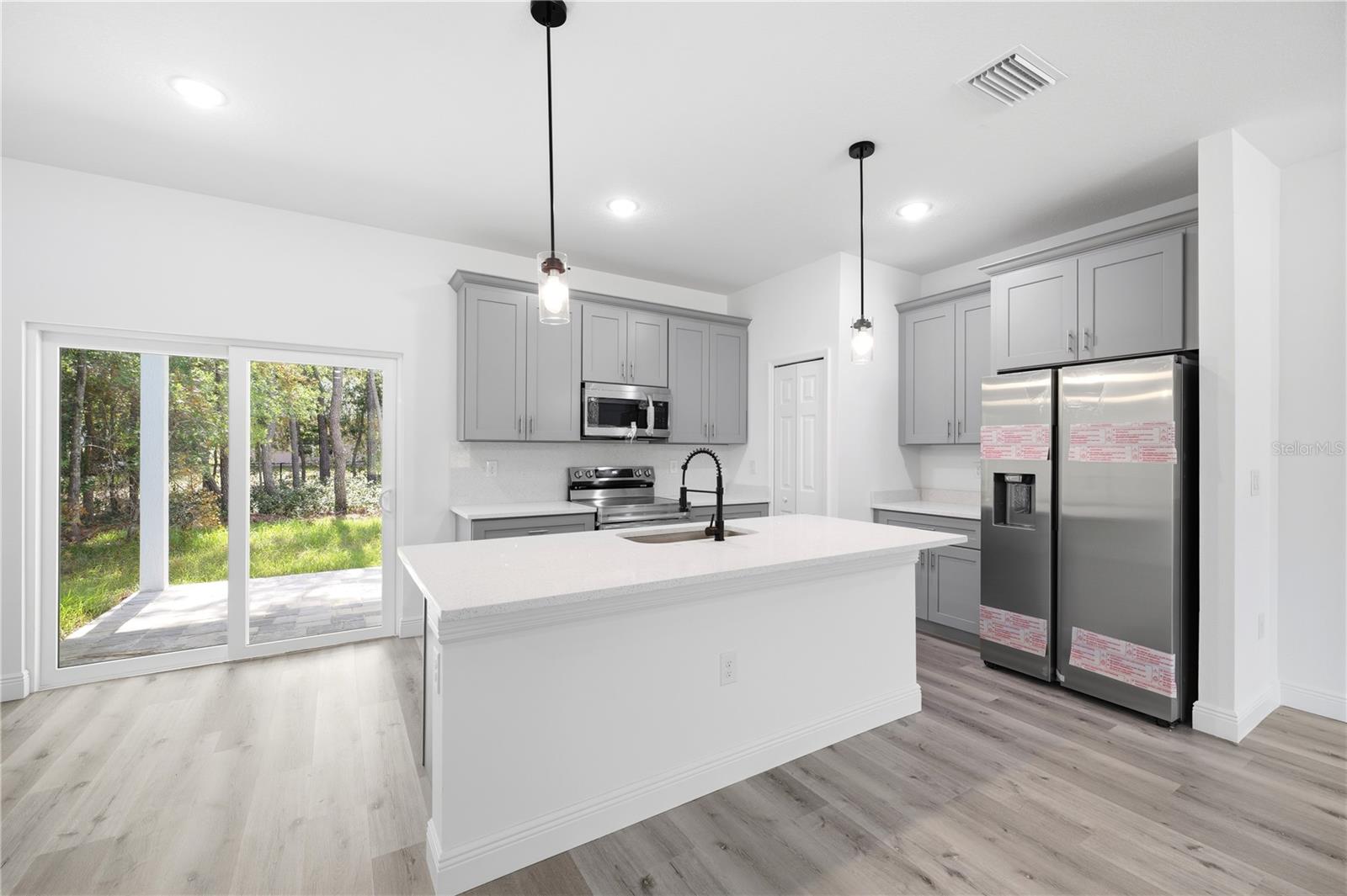 CITRUS SPGS UNIT 07 - Residential