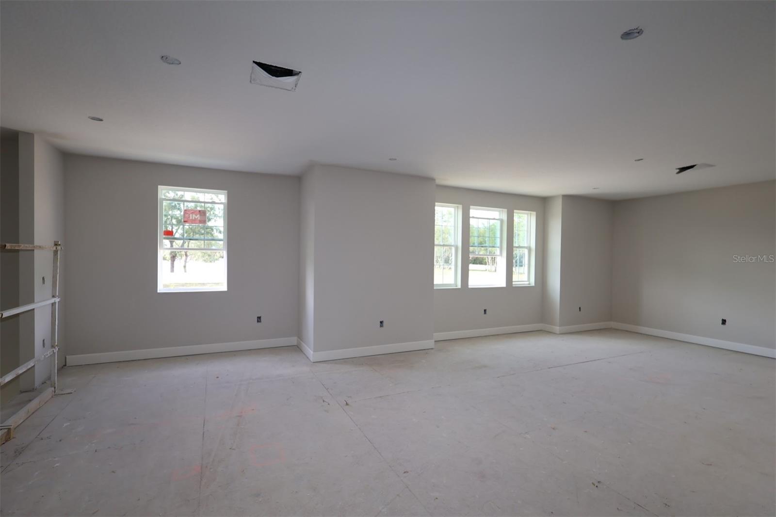 WILLOW RUN - Residential