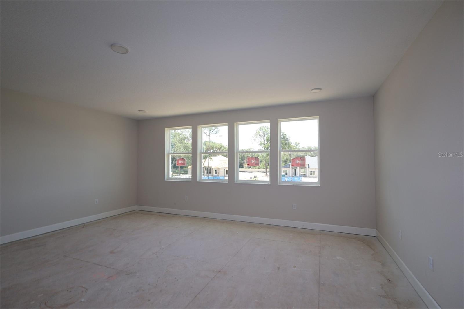 WILLOW RUN - Residential