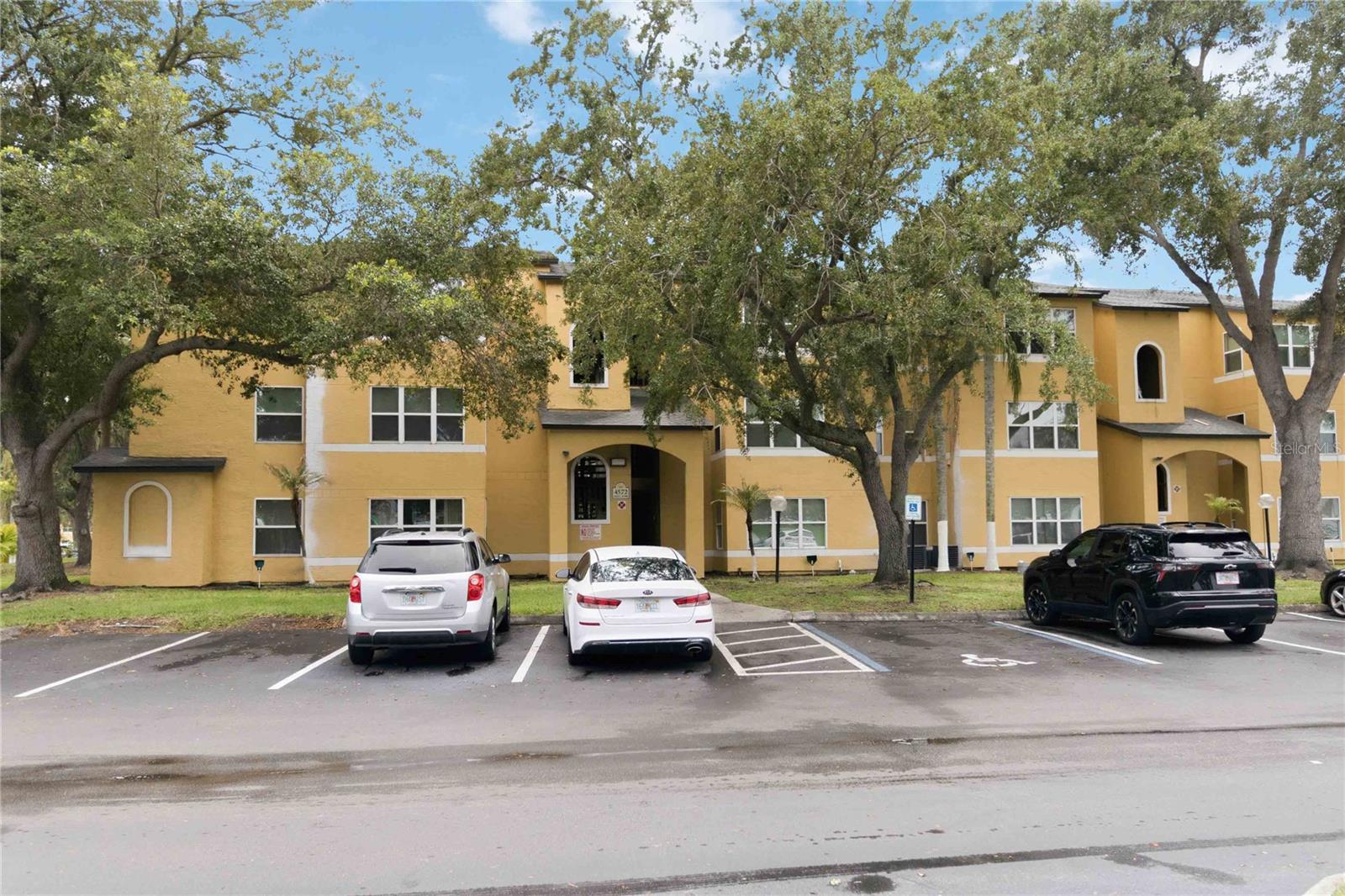 VENETIAN PLACE CONDO - Residential