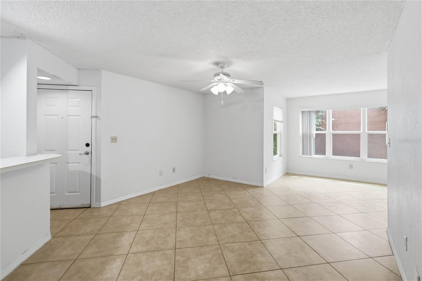 VENETIAN PLACE CONDO - Residential