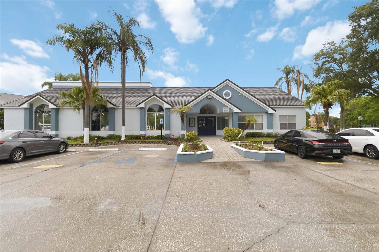 VENETIAN PLACE CONDO - Residential