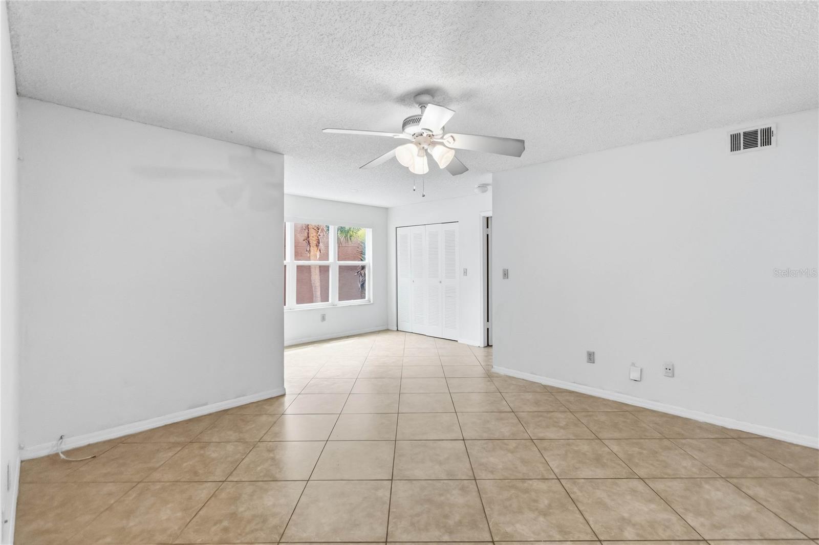 VENETIAN PLACE CONDO - Residential
