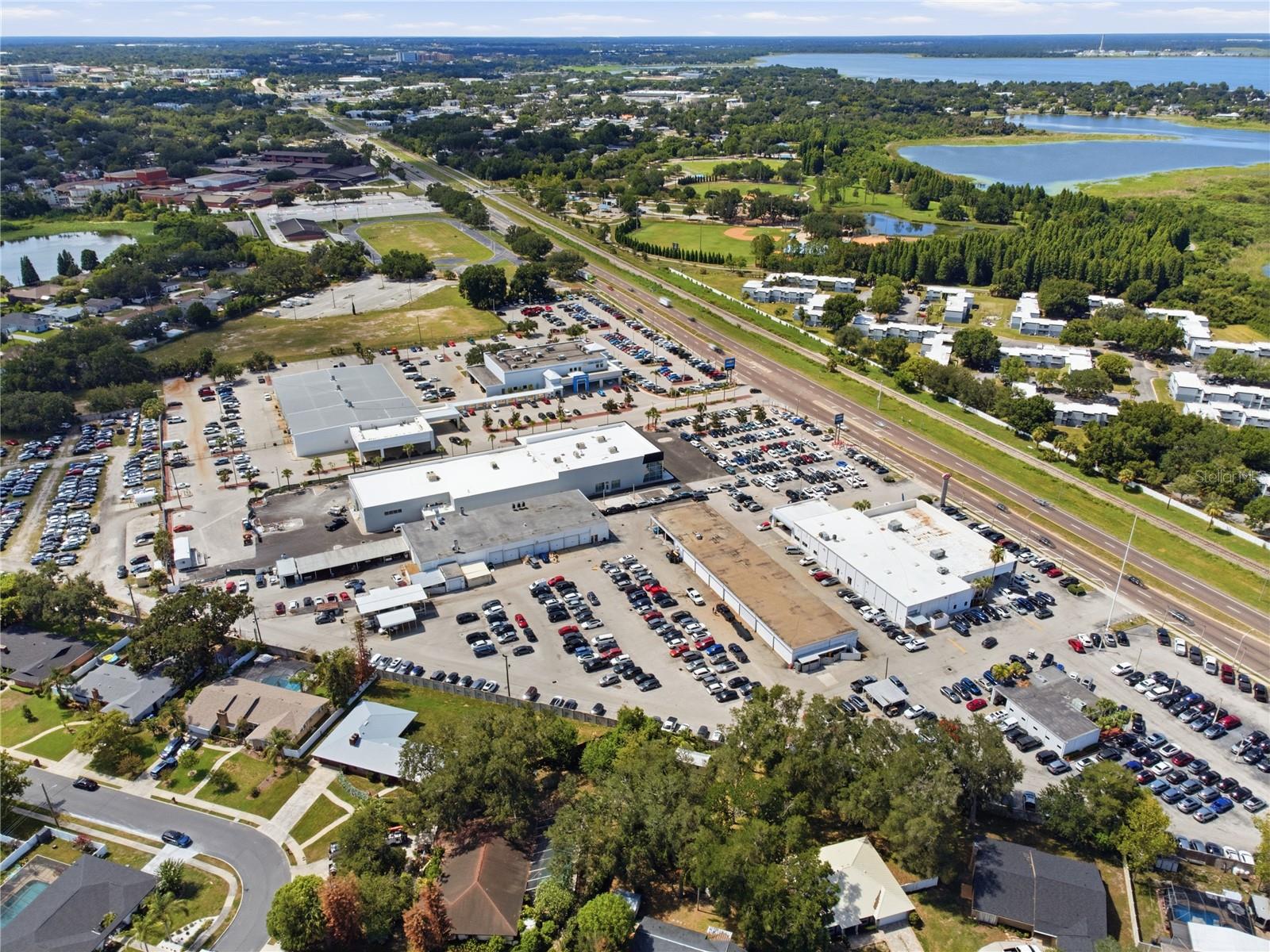 LAKE HOLLINGSWORTH ESTATES - Residential