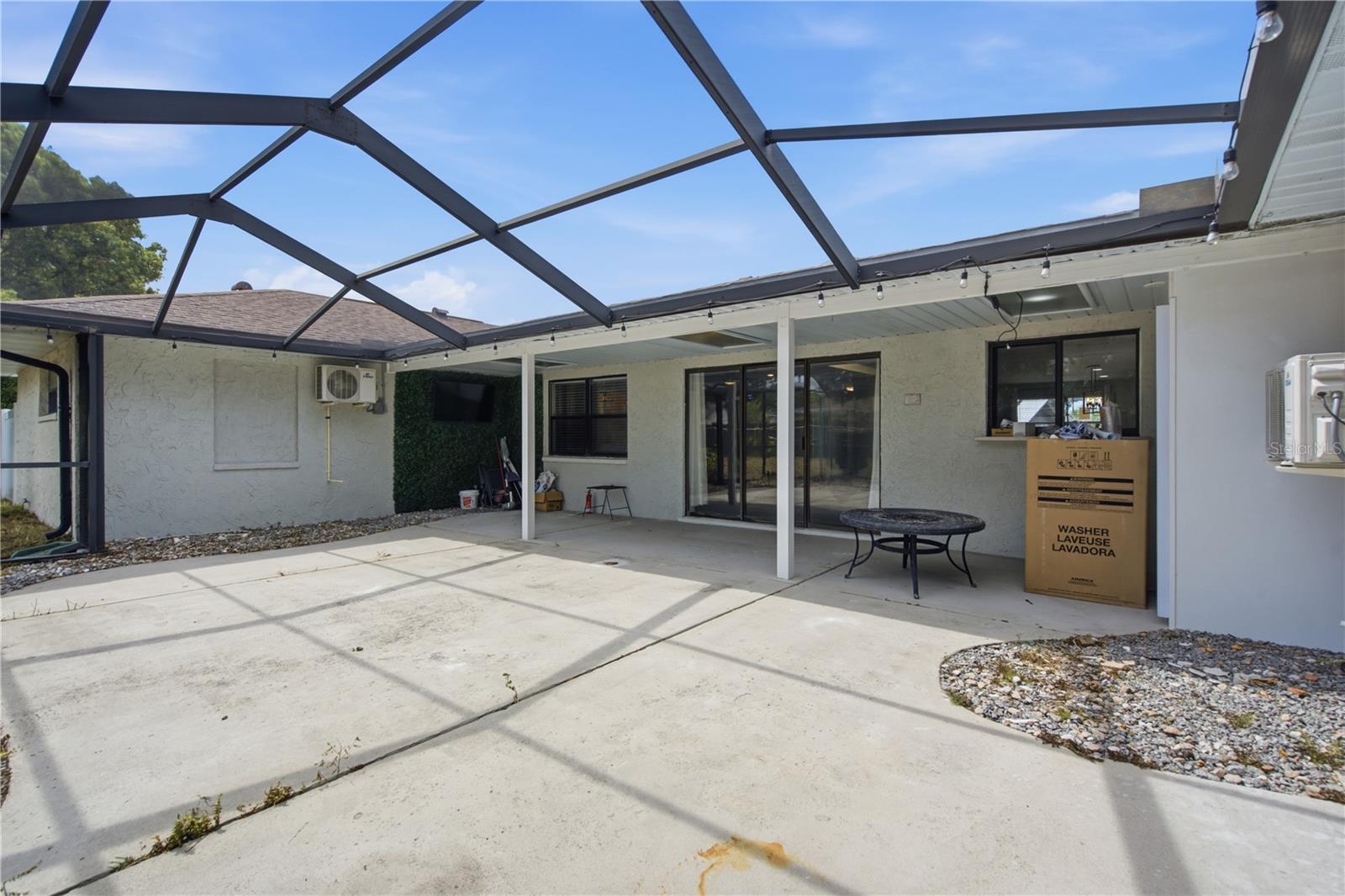 LAKE HOLLINGSWORTH ESTATES - Residential