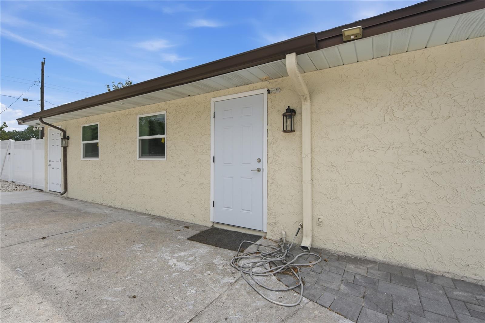 LAKE HOLLINGSWORTH ESTATES - Residential