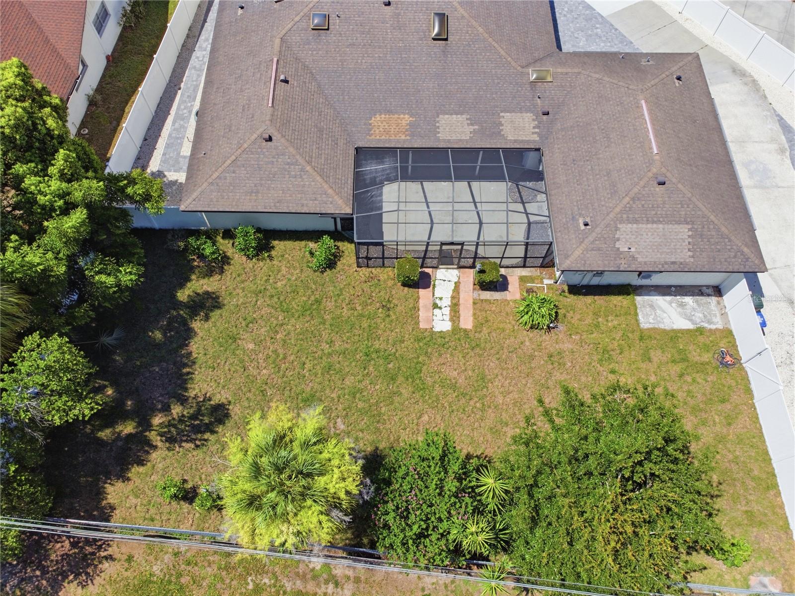 LAKE HOLLINGSWORTH ESTATES - Residential