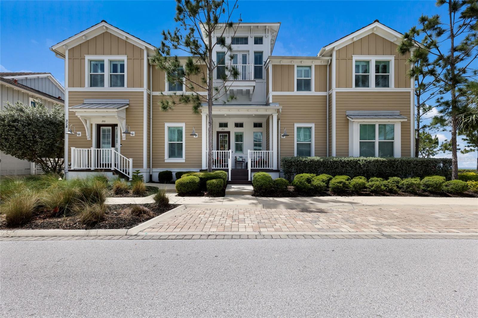 EDGEWATER WALK ON HARBOUR ISLE 5-36 - Residential