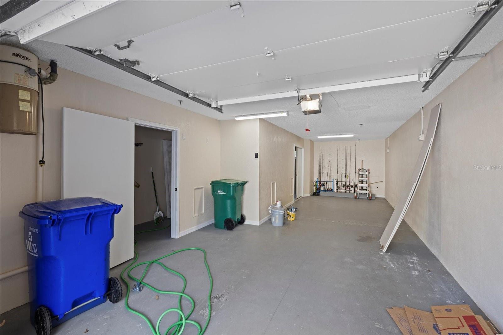 FAIRWAY BAY 1 - Residential Lease