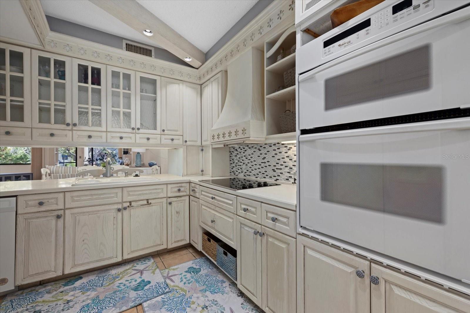FAIRWAY BAY 1 - Residential Lease
