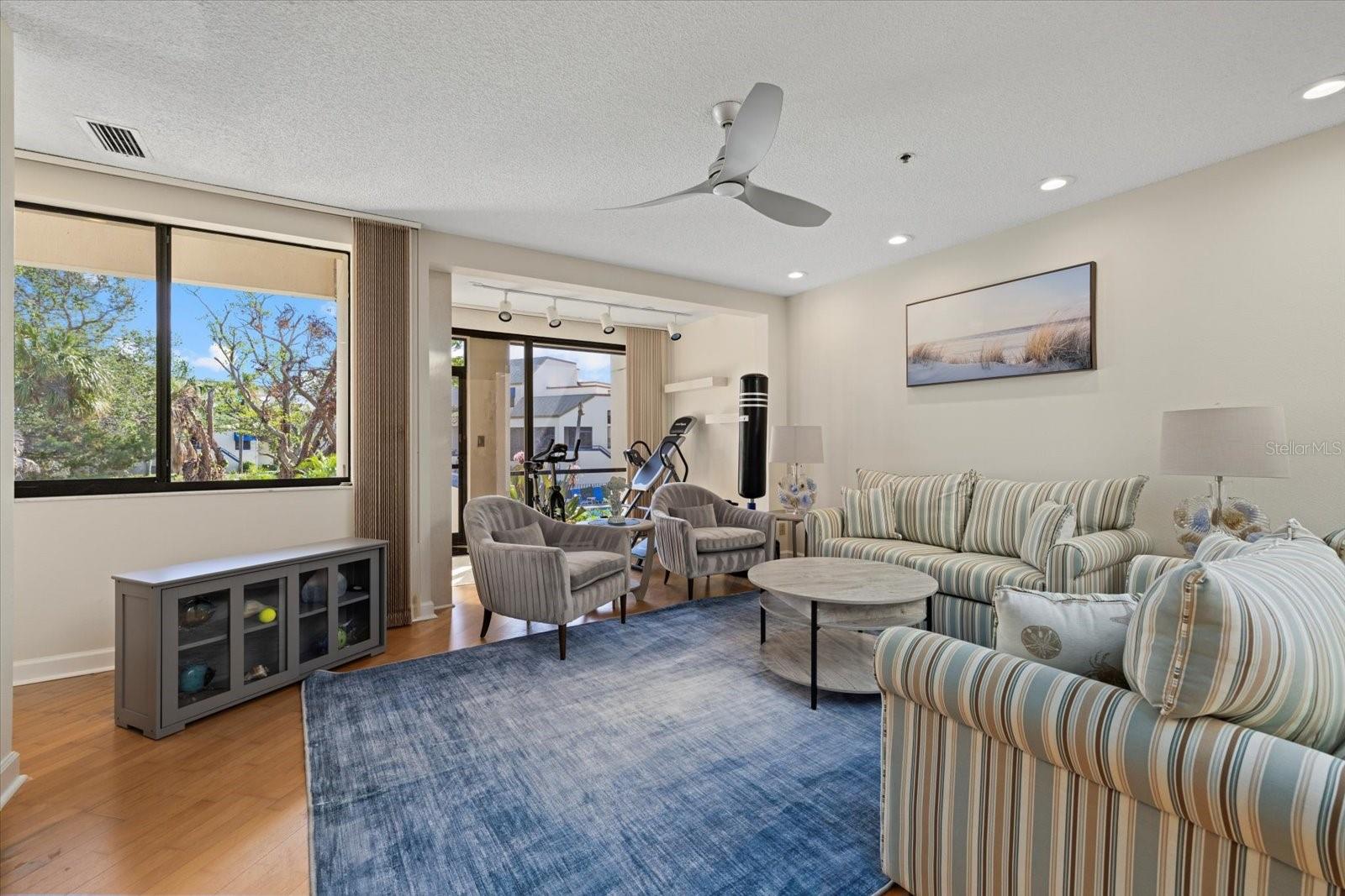 FAIRWAY BAY 1 - Residential Lease