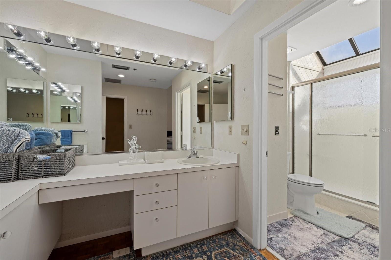 FAIRWAY BAY 1 - Residential Lease