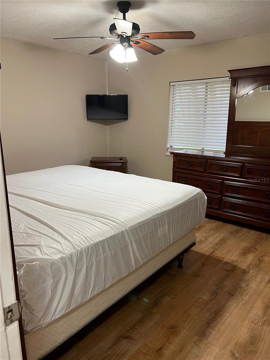 FLORIDA VACATION VILLAS - Residential Lease